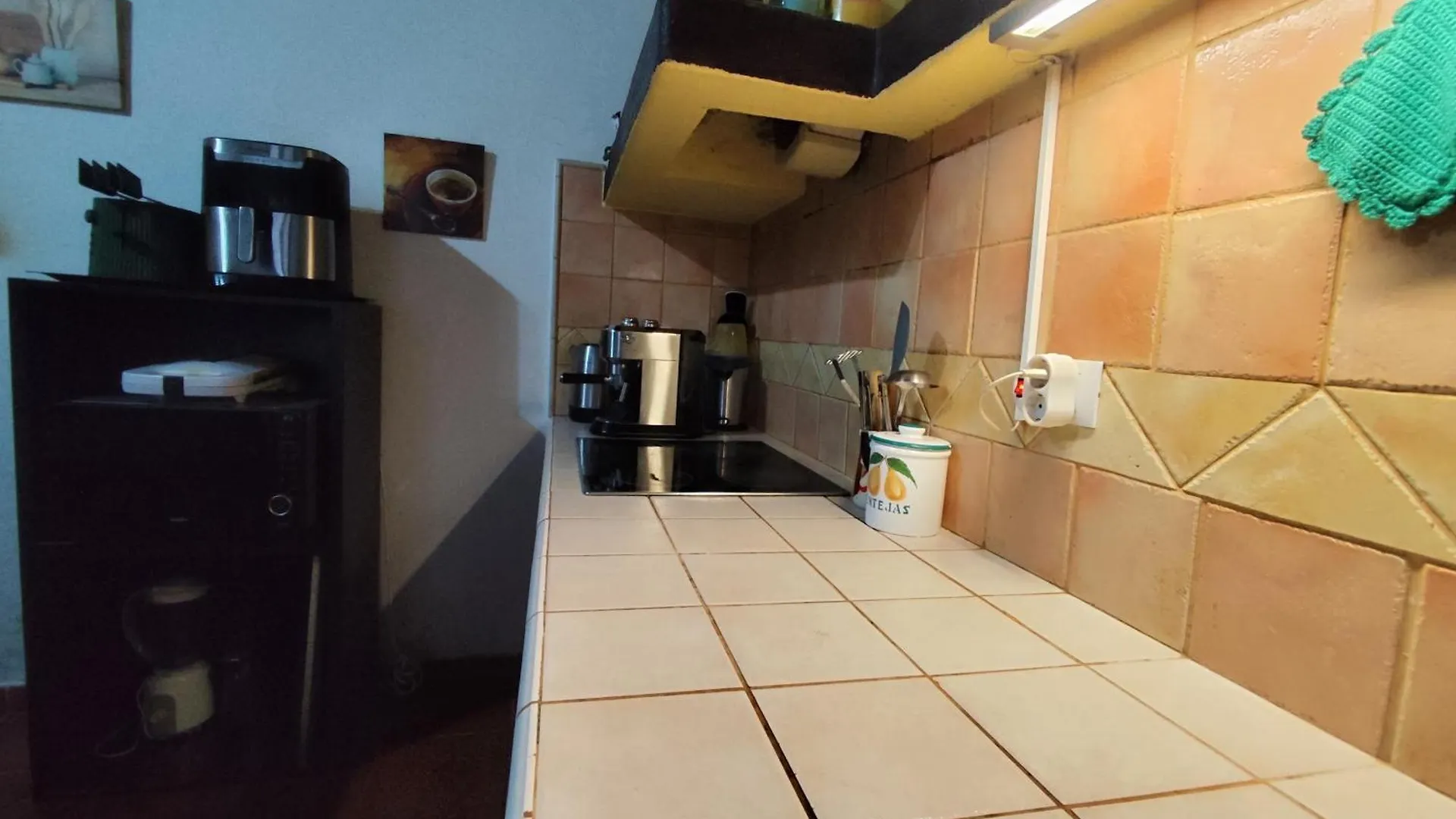 Hostel La Casita Vega de San Mateo 0*,  Španělsko
